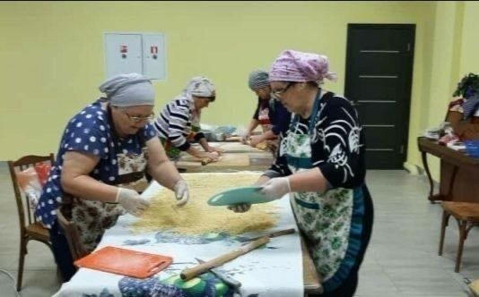 Волонтеры Менделеевска за месяц приготовили более 300 пакетов сухих супов для бойцов СВО