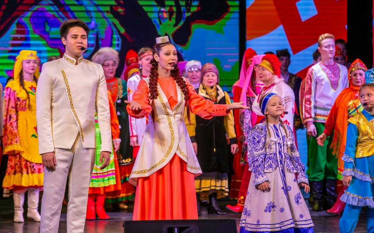 «Неразрывная связь»: в Нижнекамске прошел фестиваль «Дружба народов на все времена»
