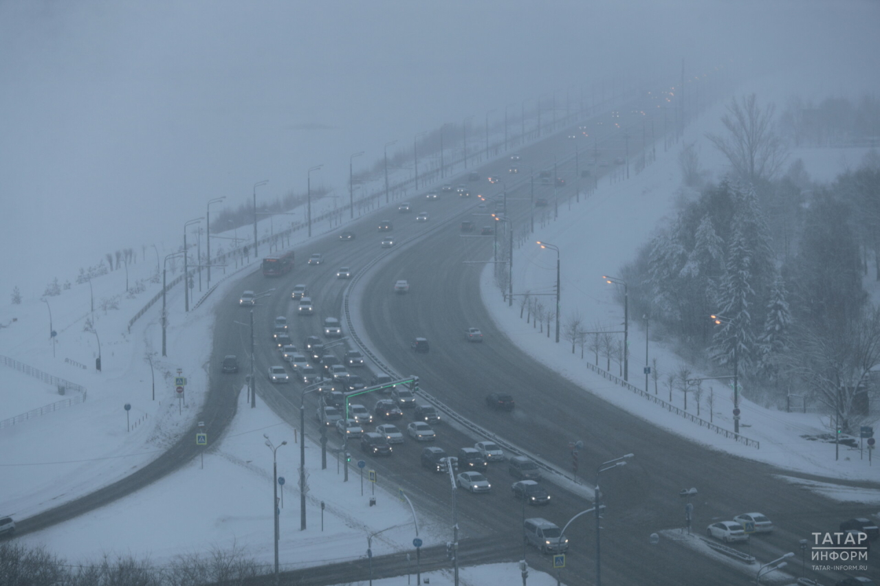 Метеоролог КФУ: За сутки Казань накрыла половина месячной нормы снега