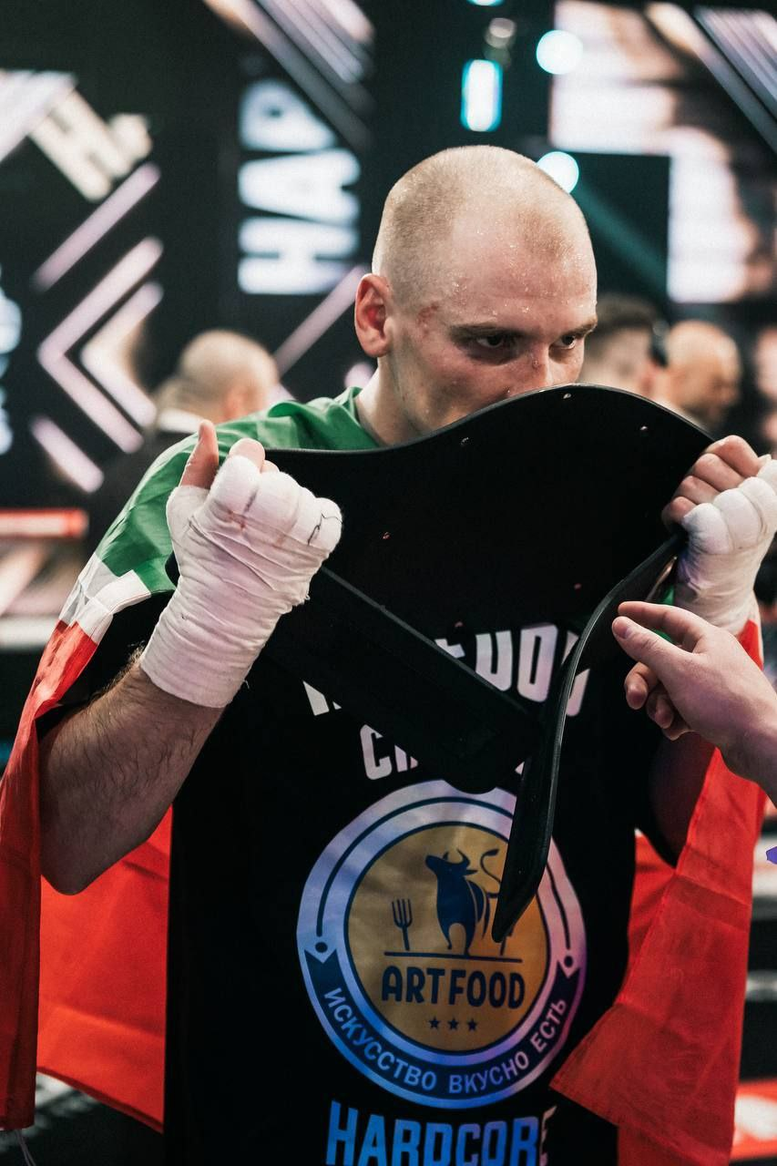 Татарстанец Сергей Сергеев стал чемпионом Гран-при промоушена Hardcore Boxing