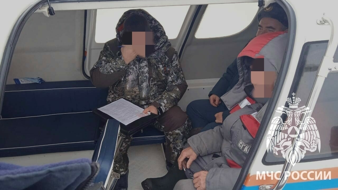 В Татарстане оштрафовали семерых рыбаков, которые выехали на авто на лед Волги