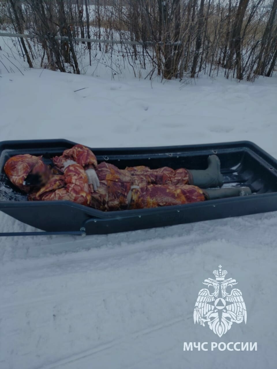 В Татарстане со льда Волги спасли пьяного рыбака, который сам не смог дойти до берега