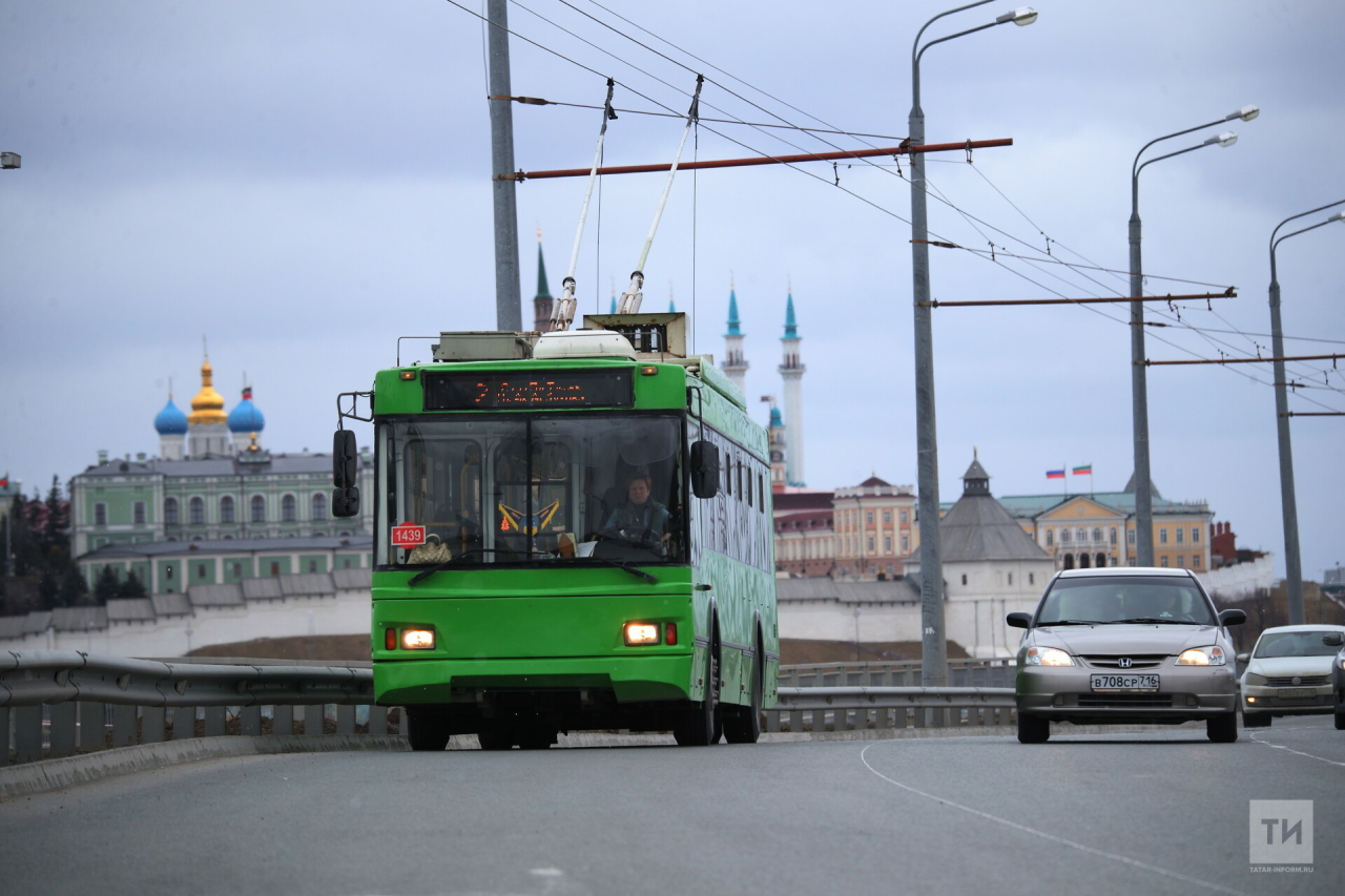 В Казани до конца года отремонтируют пять поездов метро и обновят парк троллейбусов