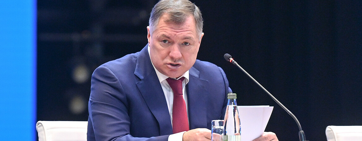 Хуснуллин: «Мы не настолько богатая страна, чтобы на квартиру иметь парковочное место»