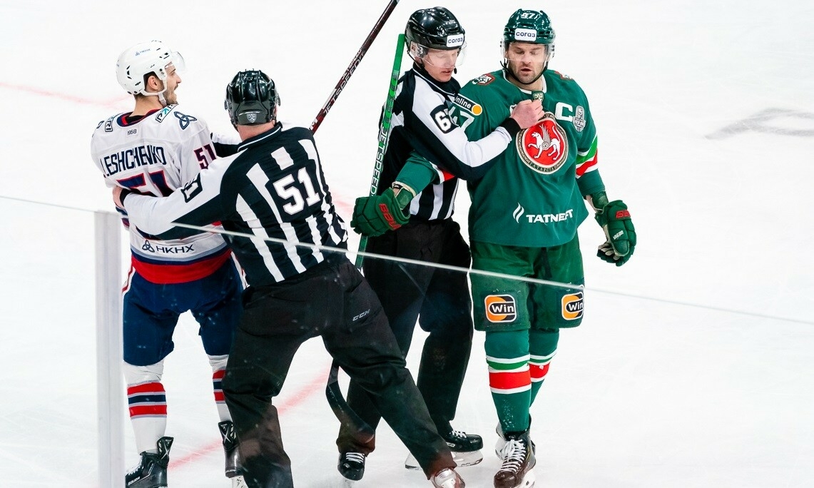 Горячий Радулов и упрямый Билл: почему разгром «волков» не отменяет проблем «Ак Барса»