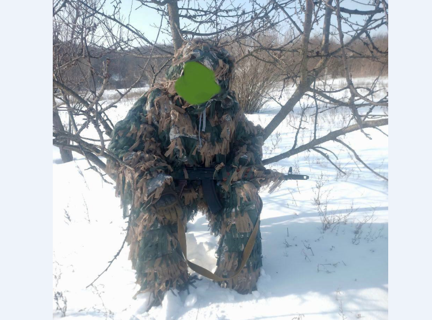 Маскировка и защита от тепловизоров: швеи из Лаишева сшили 300 костюмов для бойцов