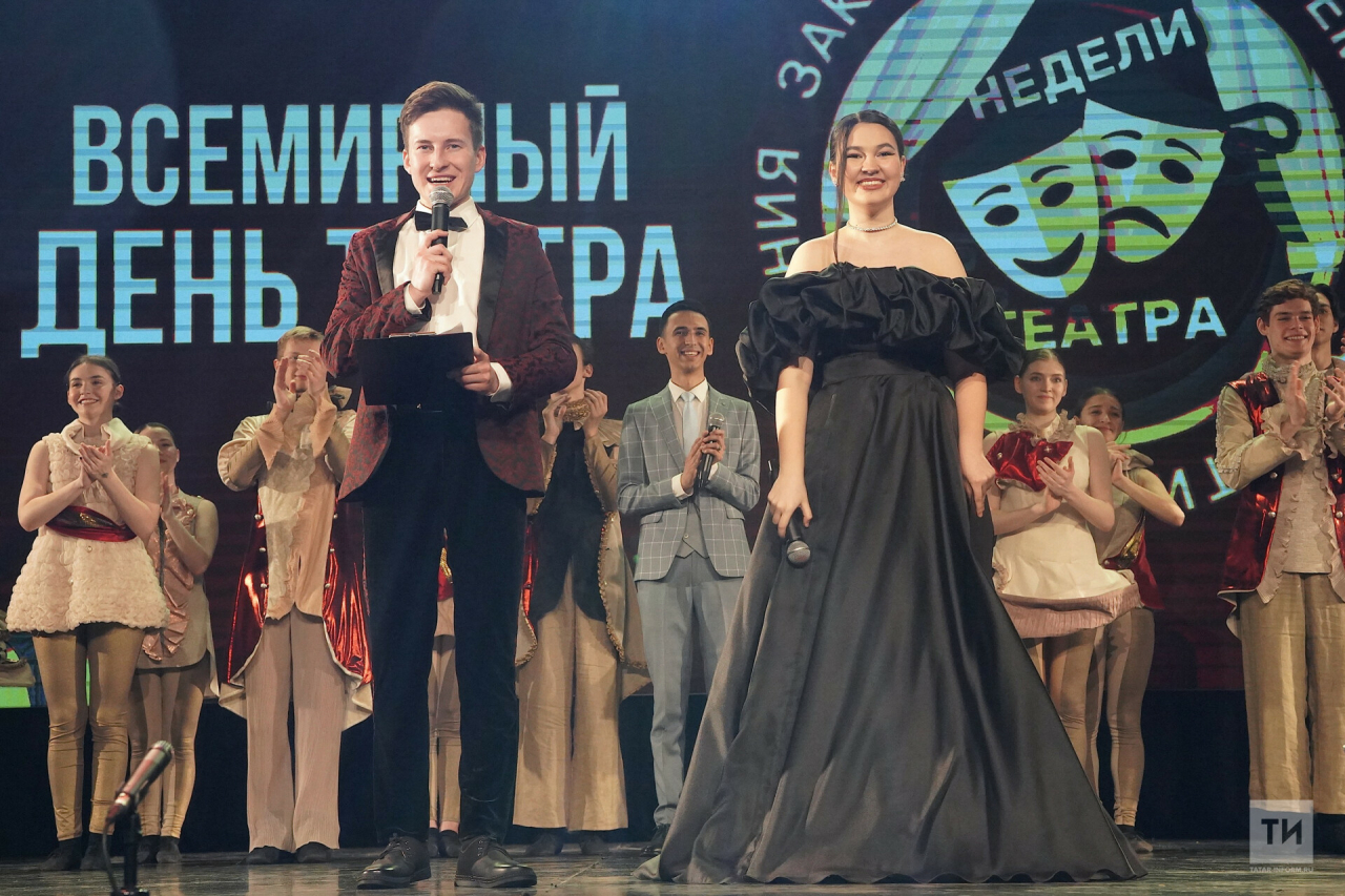 «Свобода творчества»: в КазГИК прошла церемония закрытия фестиваля «Неделя театра»