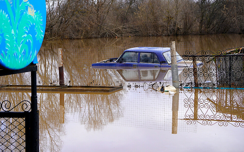 Вода стоит три дня, а ущерб на весь год: в Балтасинском районе затопило село Бурнак