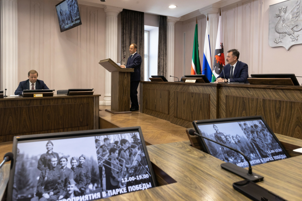 «Бессмертный полк», парад во дворах и салют над рекой: что ждет казанцев в День Победы