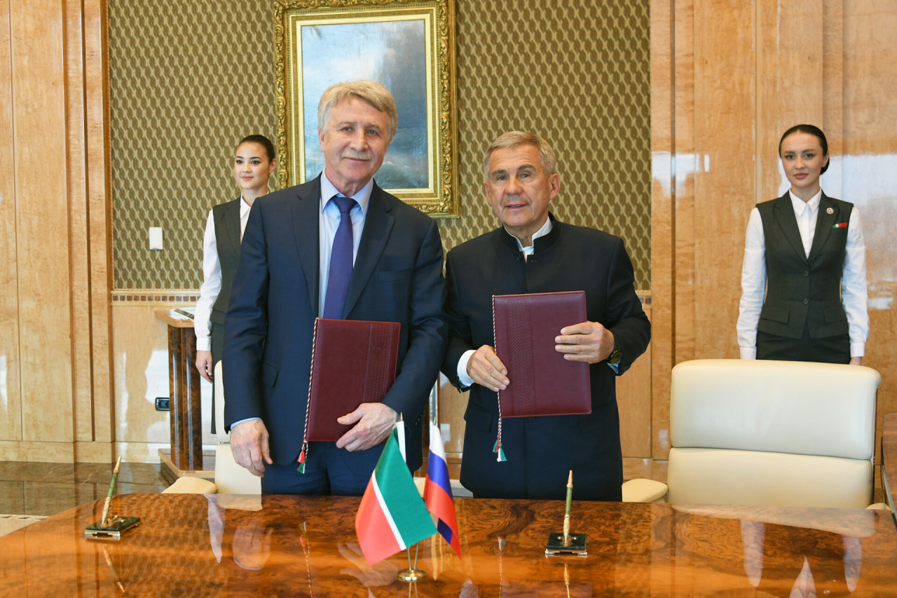 Минниханов подписал соглашение о сотрудничестве Татарстана с ПАО «Новатэк»
