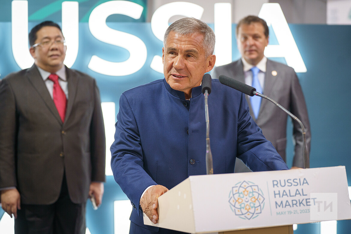 «Окно для связи с арабским миром»: в Казани открылась ярмарка Russia Halal Market