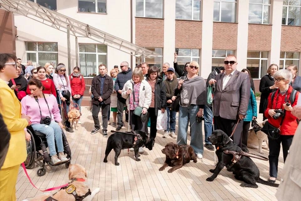 «Зрячие люди окунутся в мир незрячих»: Кремль в Казани примет фестиваль собак-проводников