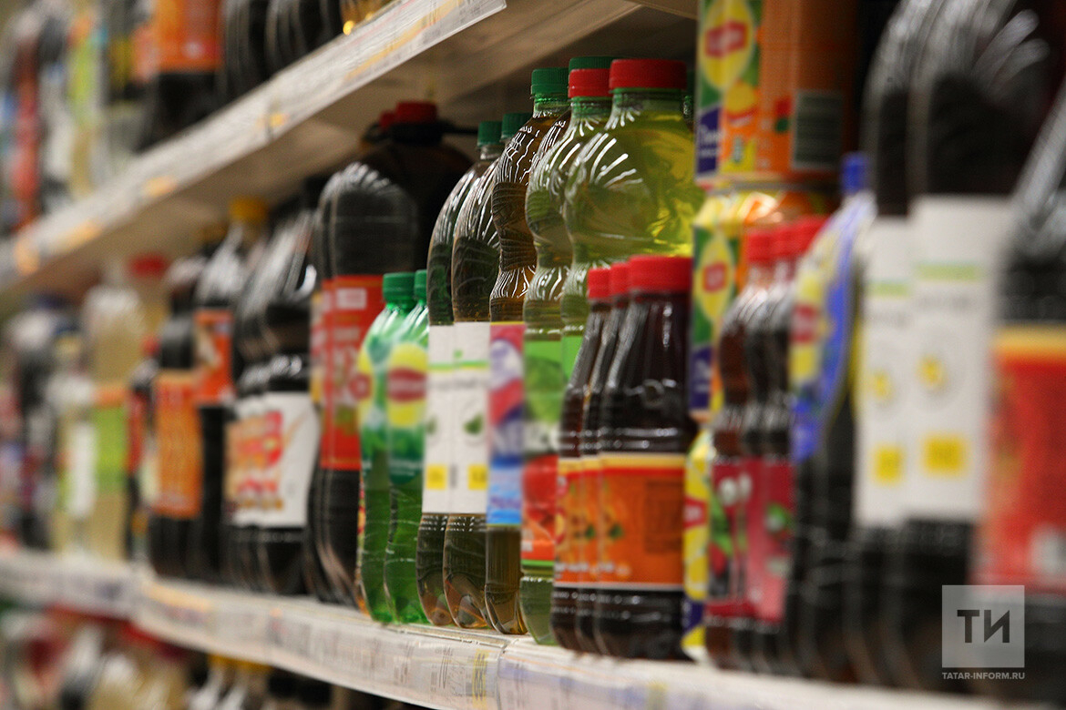 В России могут запретить использование цветных пластиковых бутылок
