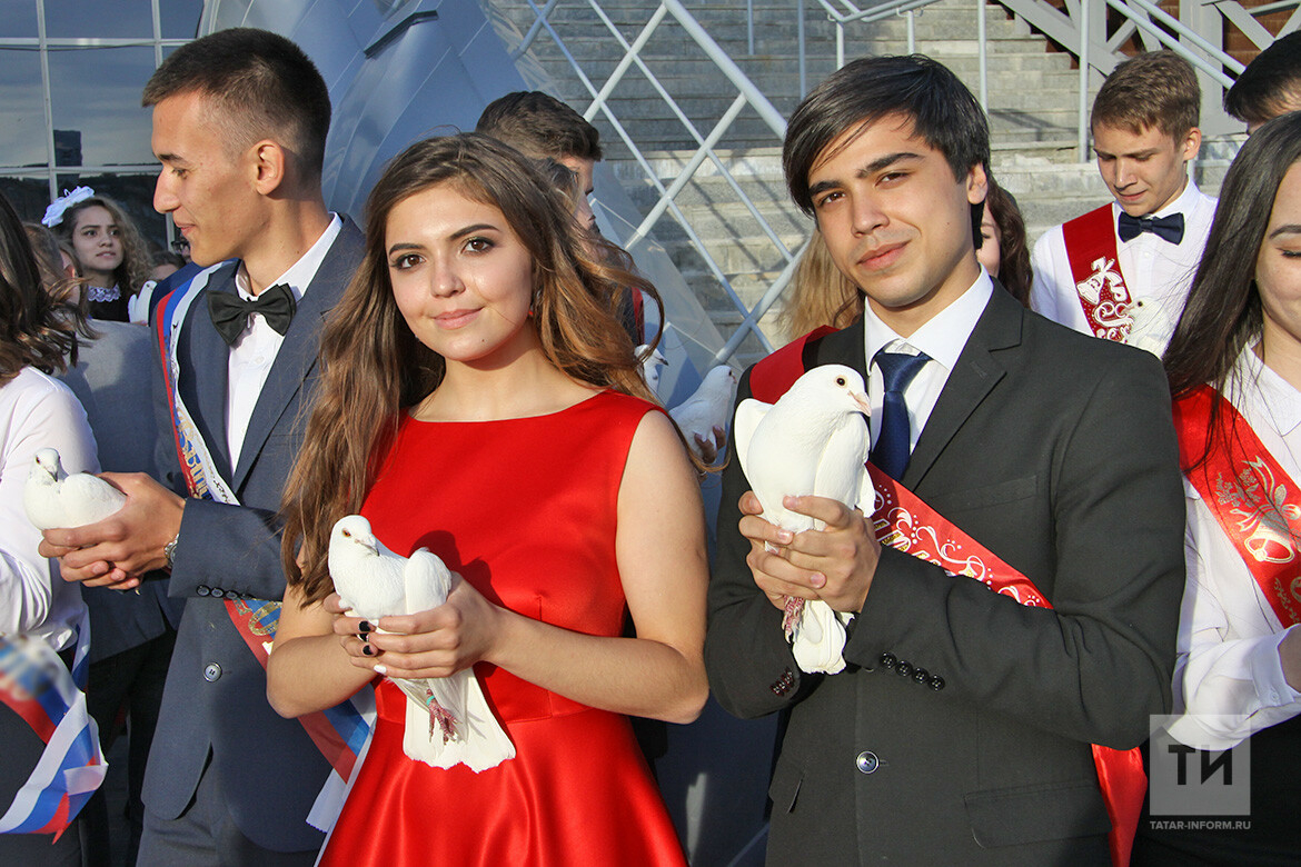 Подготовка общегородского выпускного в Казани обойдется в 12 млн рублей