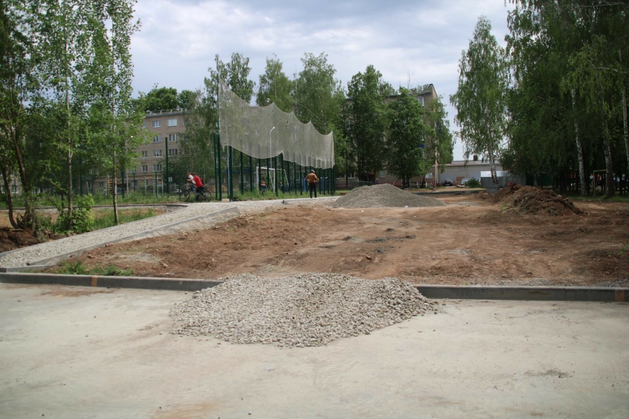 По проекту «Наш двор» в Менделеевске оборудуют футбольную площадку