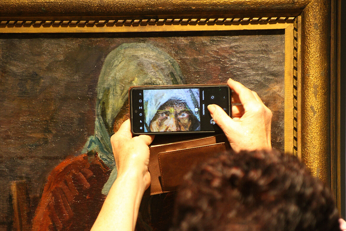 Последний портрет российского крестьянства: вернисаж Пластова собрал аншлаг в «Хазинэ»