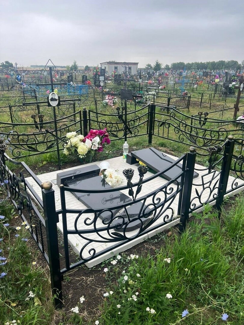 Чистопольская епархия назвала вандалов, разрушивших надгробия, духовно нездоровыми людьми