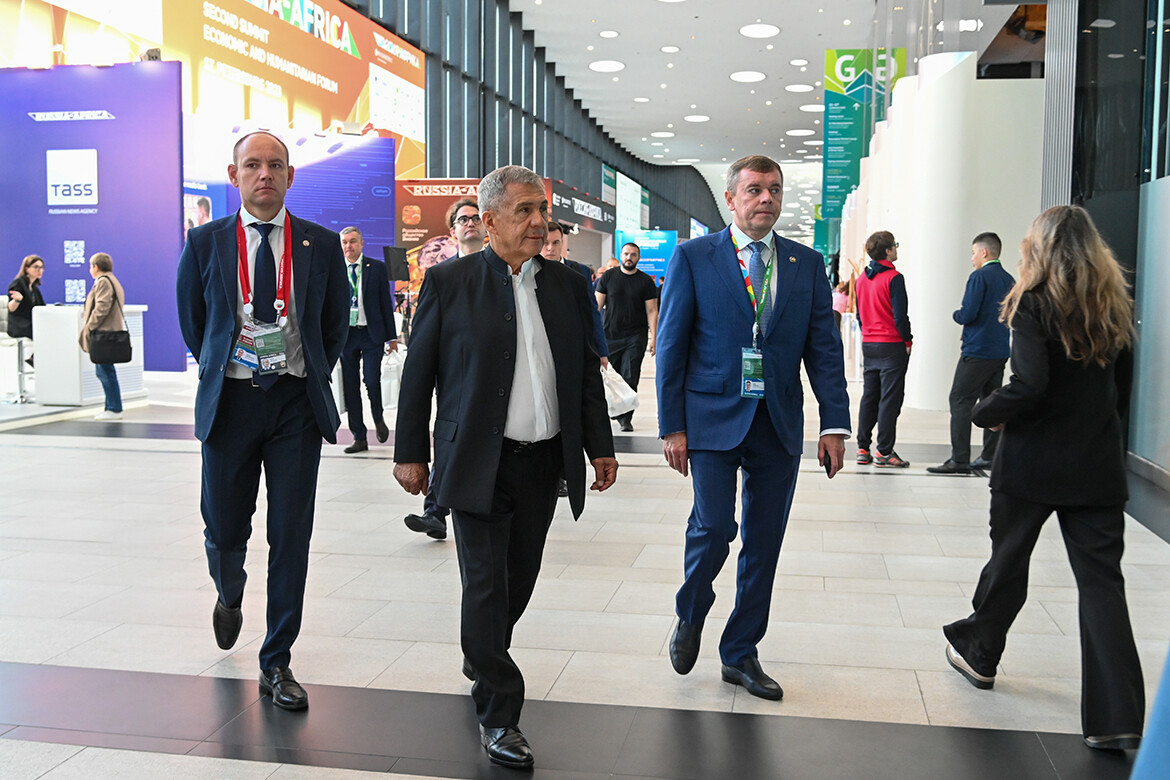 КАМАЗы для Африки и страсти по урану в Нигере: итоги первого дня саммита в Питере