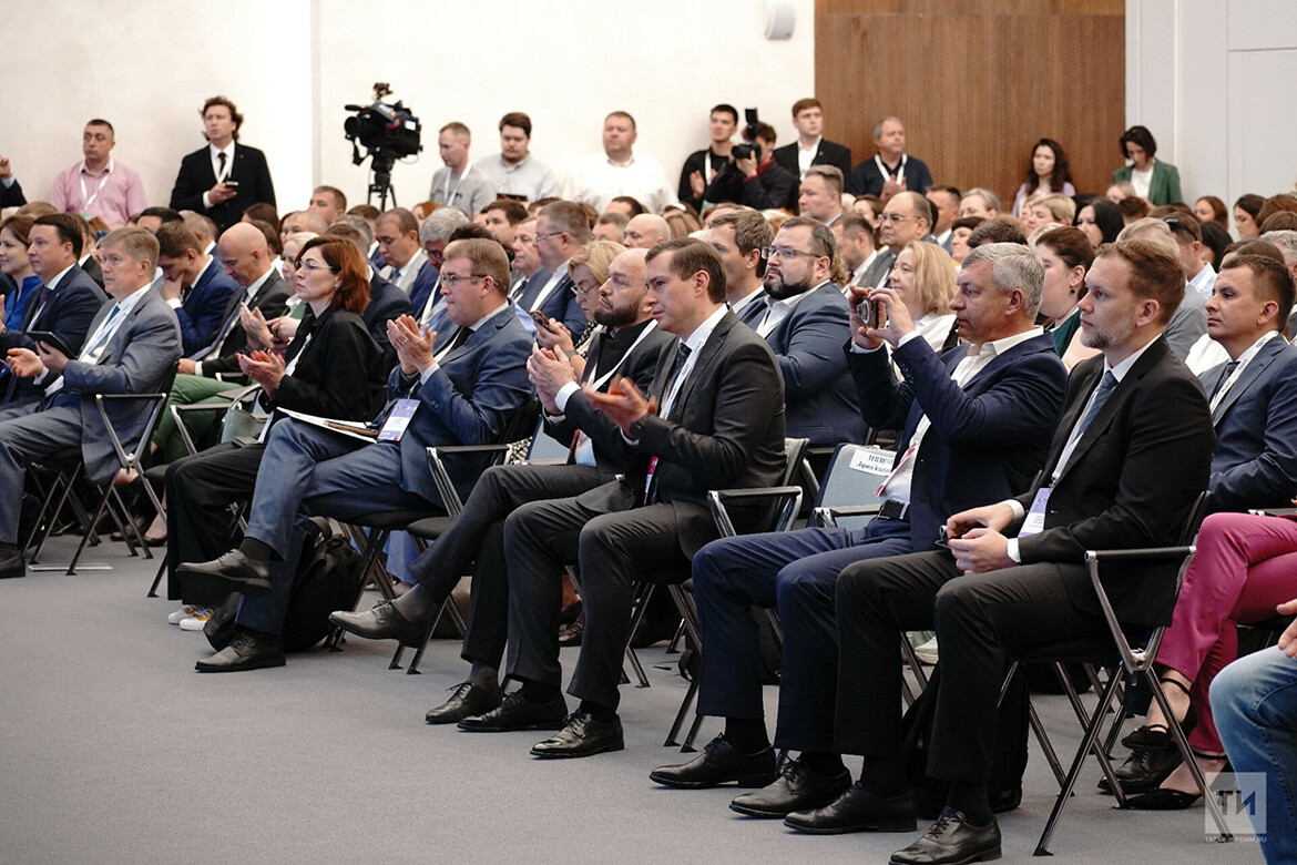 «Не все было сделано правильно»: Минниханов заявил об ошибках в застройке центра Казани