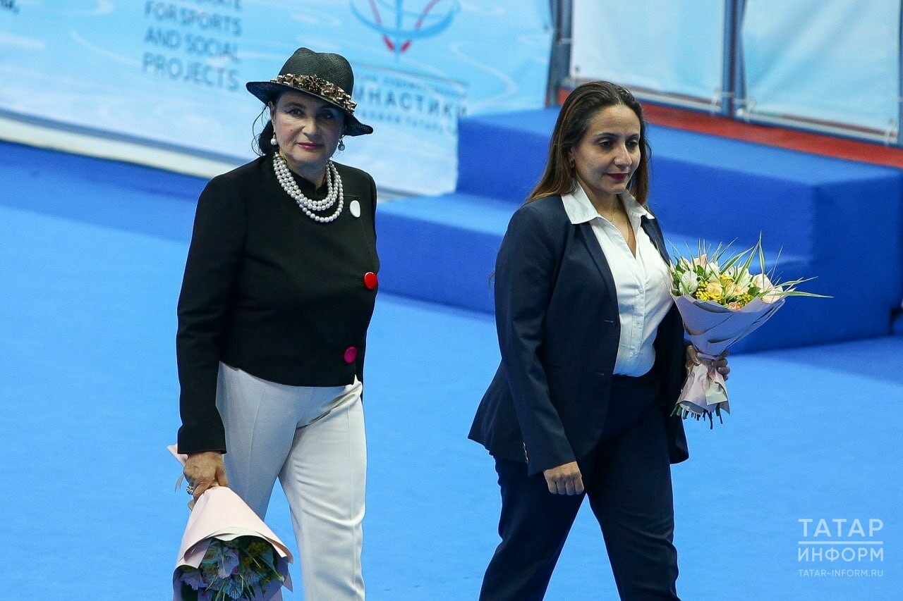 Путин поздравил Ирину Винер с 75-летием