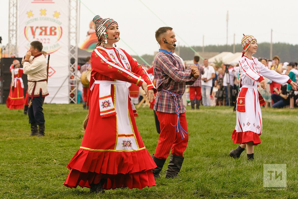 Конкурс гармонистов, этнотанцы, угощение хуплу: как Татарстан отметит чувашский Уяв