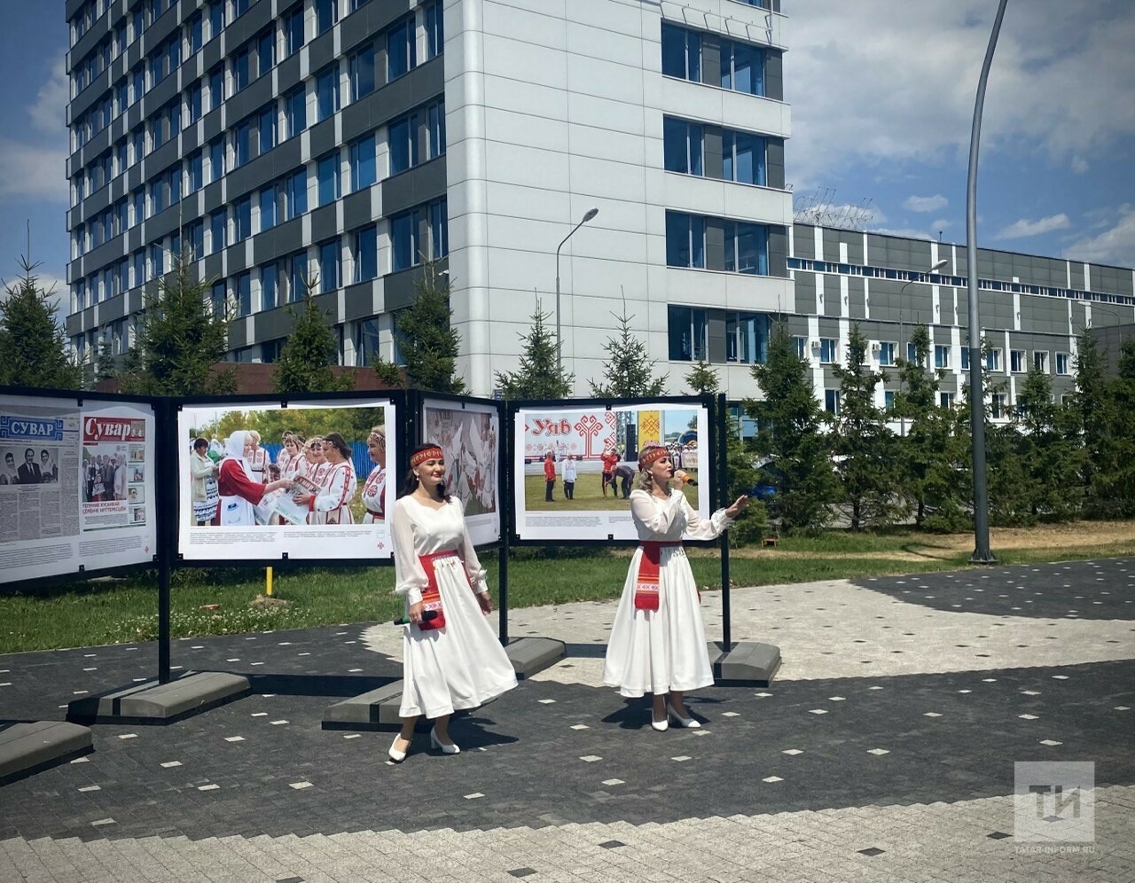 «Выставка, концерт и показ чувашского костюма»: в Казани впервые отметили «Медиа-Уяв»