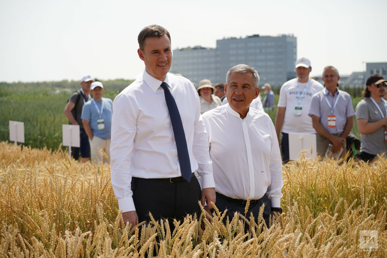 Минниханов и Патрушев открыли Всероссийский день поля в Татарстане