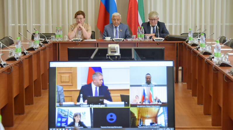 Мухаметшин заявил о крайней востребованности национальных традиций жителями Татарстана