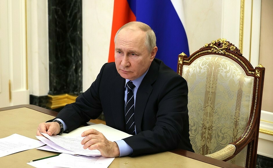 Путин попросил доложить о помощи пострадавшим при взрыве АЗС в Дагестане
