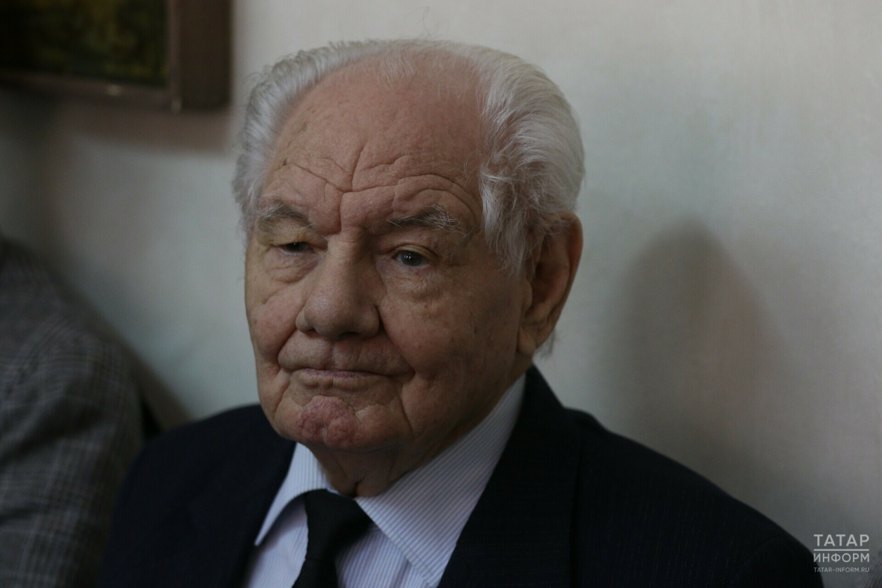 Минниханов: Мирфатых Закиев оставил после себя бесценное научное наследие и добрую память