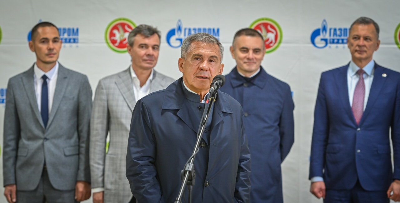 Минниханов в Богатых Сабах открыл новый корпус конноспортивного комплекса