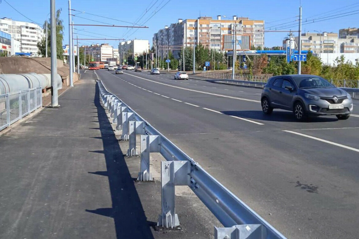 По мосту на Фучика в Казани досрочно запустили движение транспорта