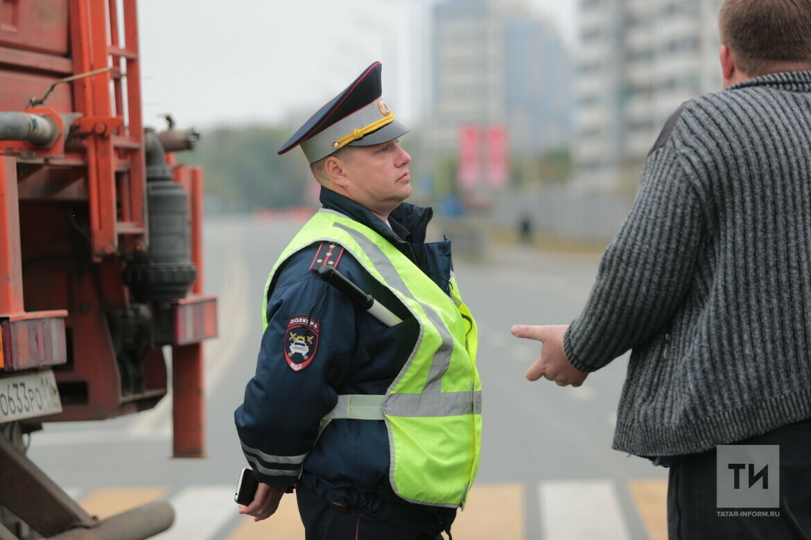 «Ъ»: в России могут вернуть штраф за превышение средней скорости на дорогах