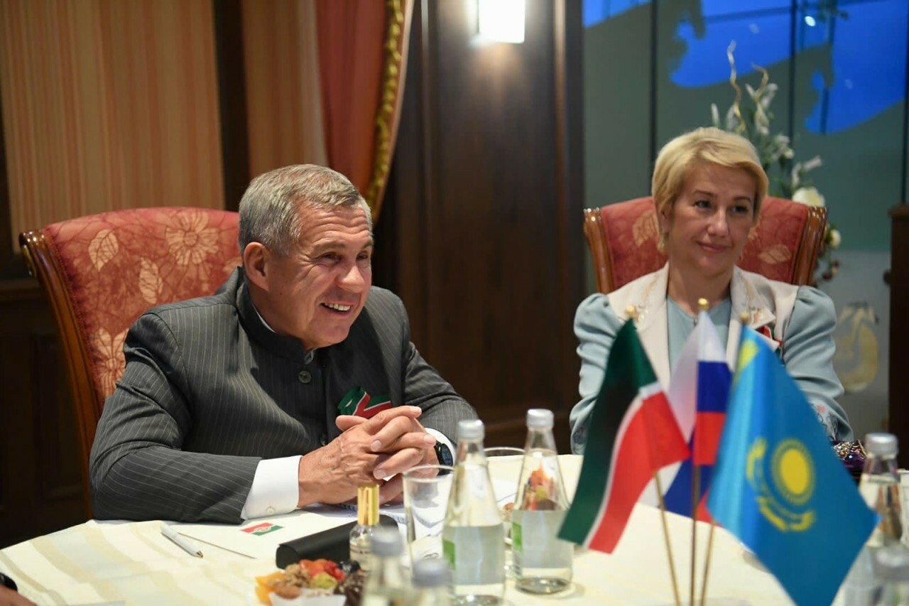 Минниханов назвал Казахстан одним из ведущих зарубежных партнеров Татарстана