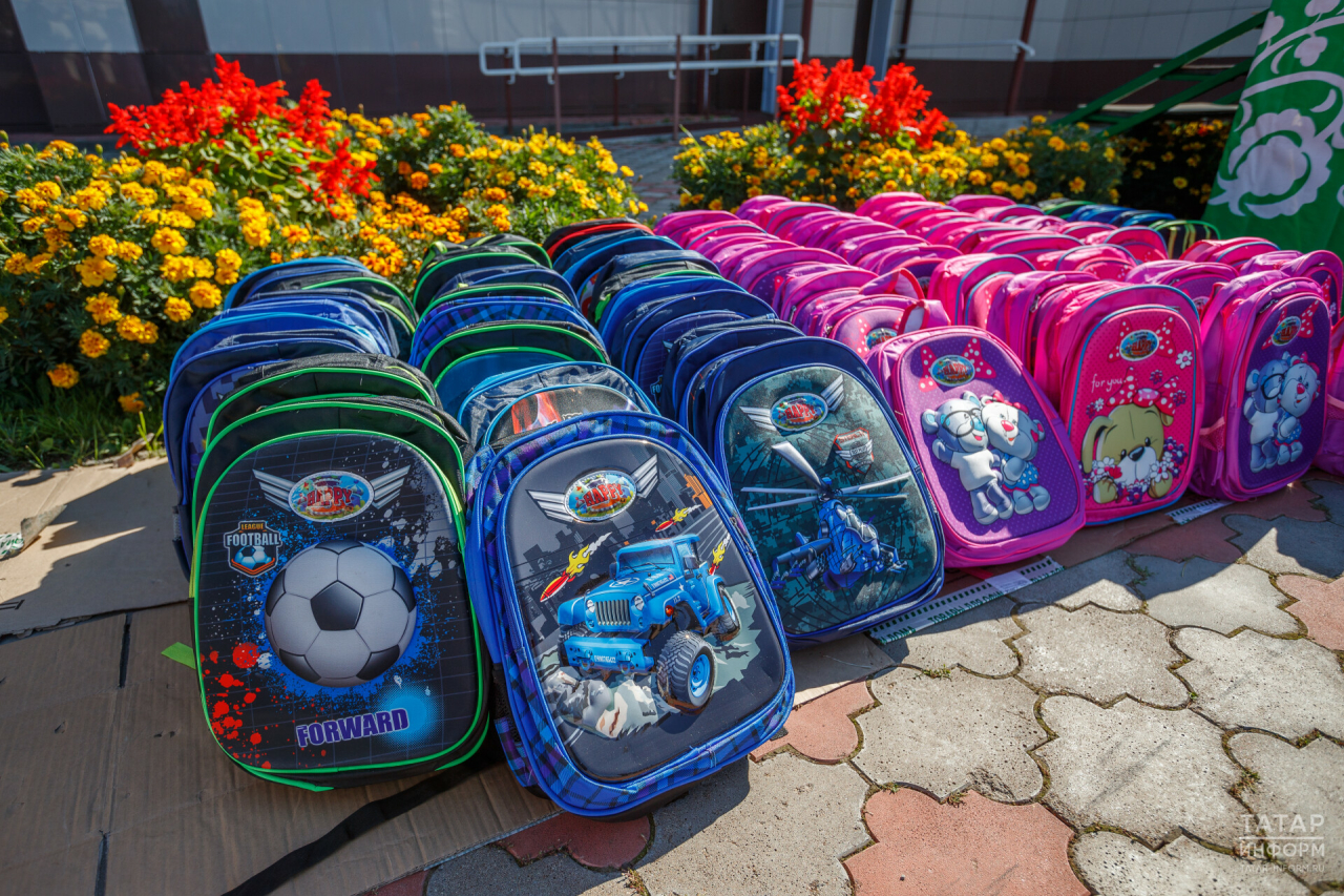 Фонд «Закят» поможет собраться в школу около 100 татарстанским детям из малоимущих семей