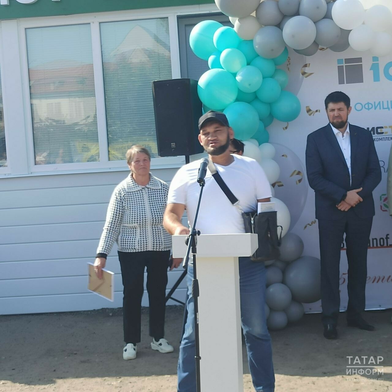 Инвалид без жилья из Татарстана рассказал, как нашел жену благодаря видеоролику