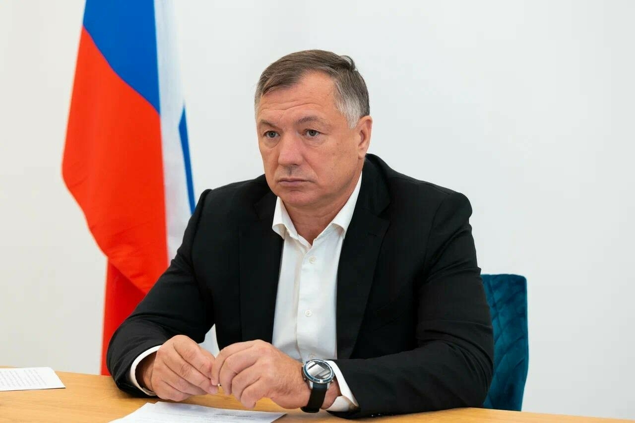 Хуснуллин заявил о запуске движения по левой части Крымского моста