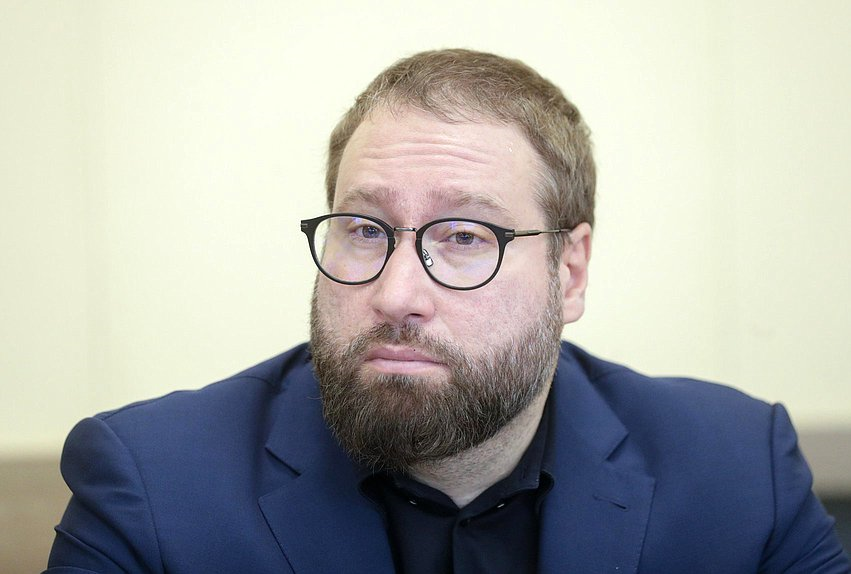 Депутат Горелкин заявил о технической блокировке Threads в РФ