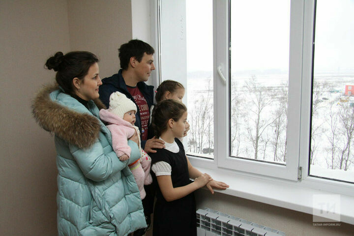 Хуснуллин: Правительство РФ может продлить программу семейной ипотеки после ее завершения