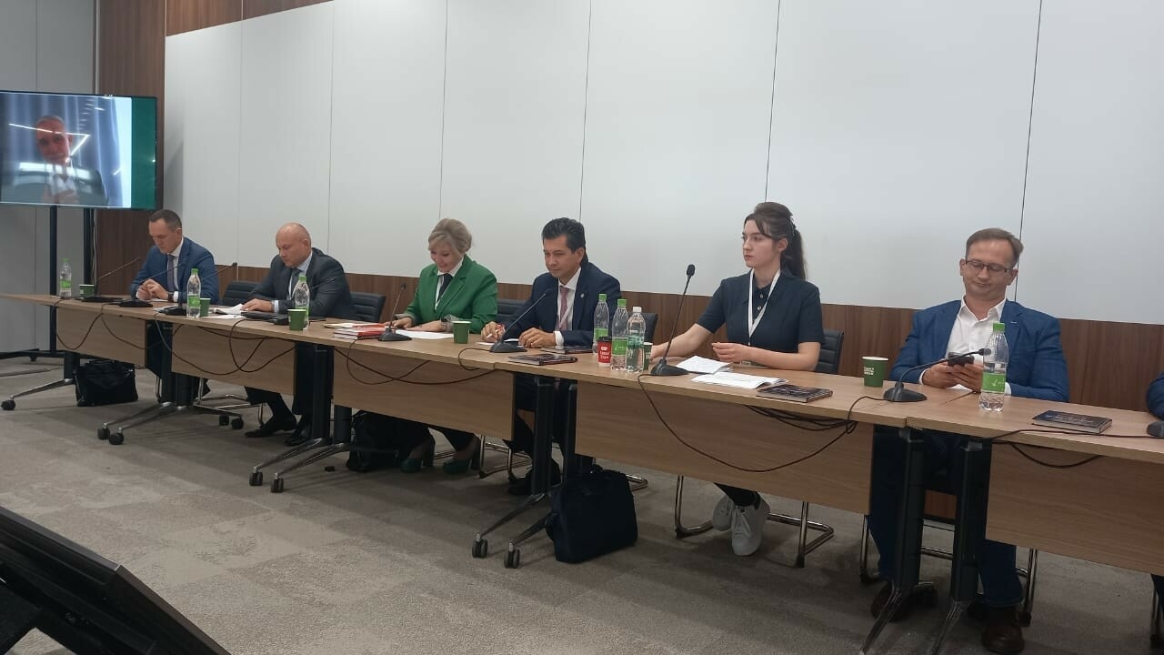 Абдулганиев предложил регионам России использовать опыт Татарстана по развитию e-Commerce