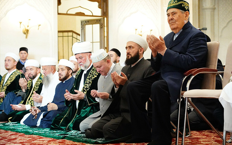 Коллективный намаз и пас от Шаймиева: как в Болгаре отметили рождение пророка Мухаммада