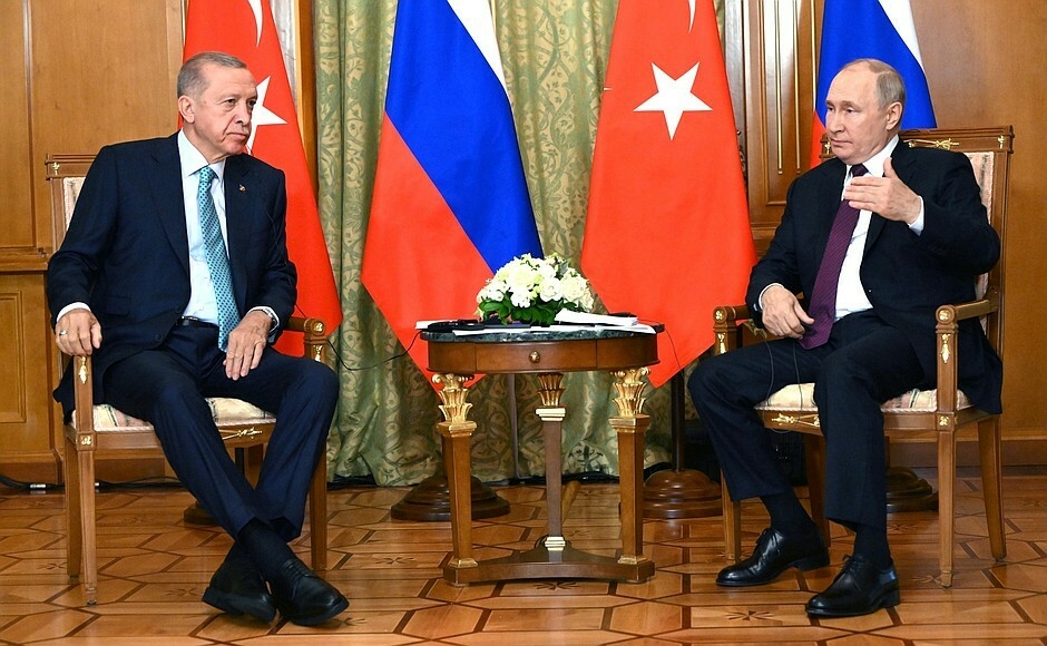 Переговоры Путина и Эрдогана в расширенном формате продлились 1,5 часа