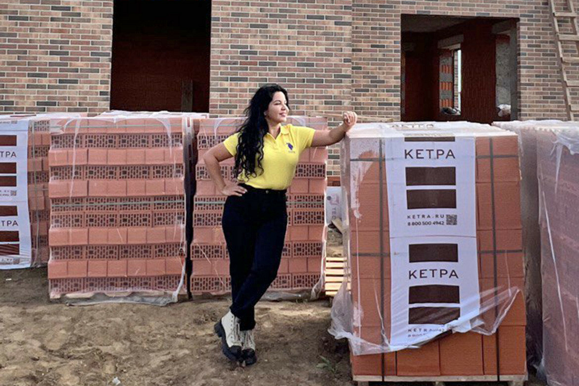 «Экономия или комфорт?»: девушка-застройщик о плюсах и минусах домов разной этажности