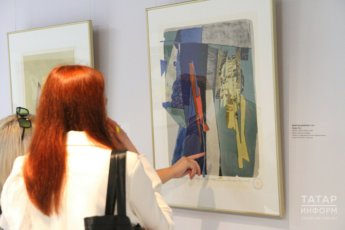 Spirit of Rothko и картина в дар Музею ИЗО: в Казани открылась выставка графика Латвии
