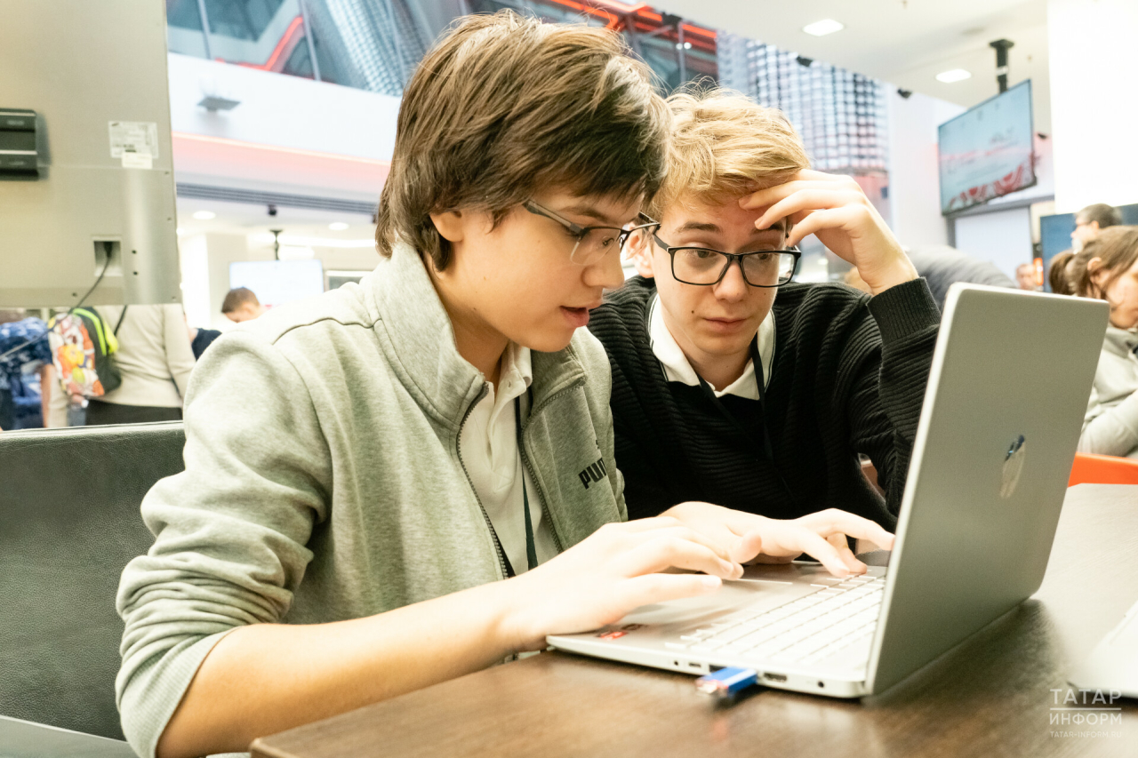 Вход в новый портал электронного образования: как пройти квест родителям и школьникам