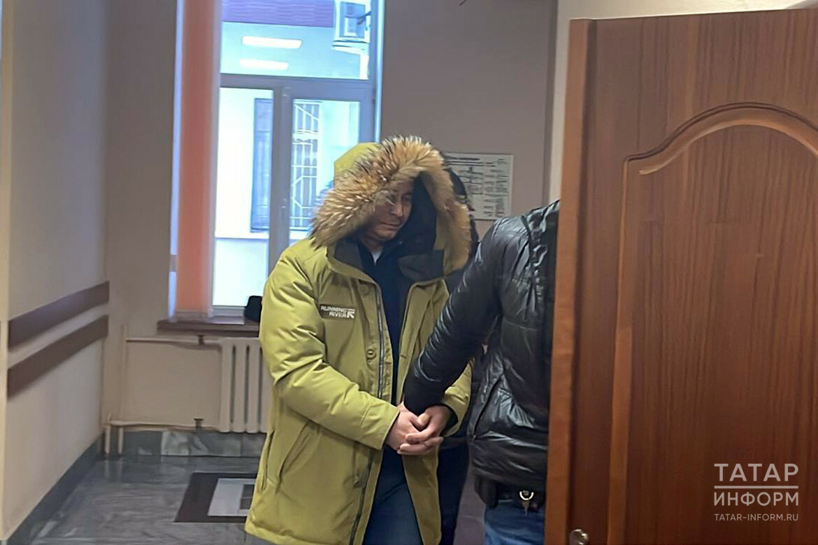 Тюльпаны дамам от главы ИК-2 на деньги осужденного: за что арестовали Марата Сайфутдинова