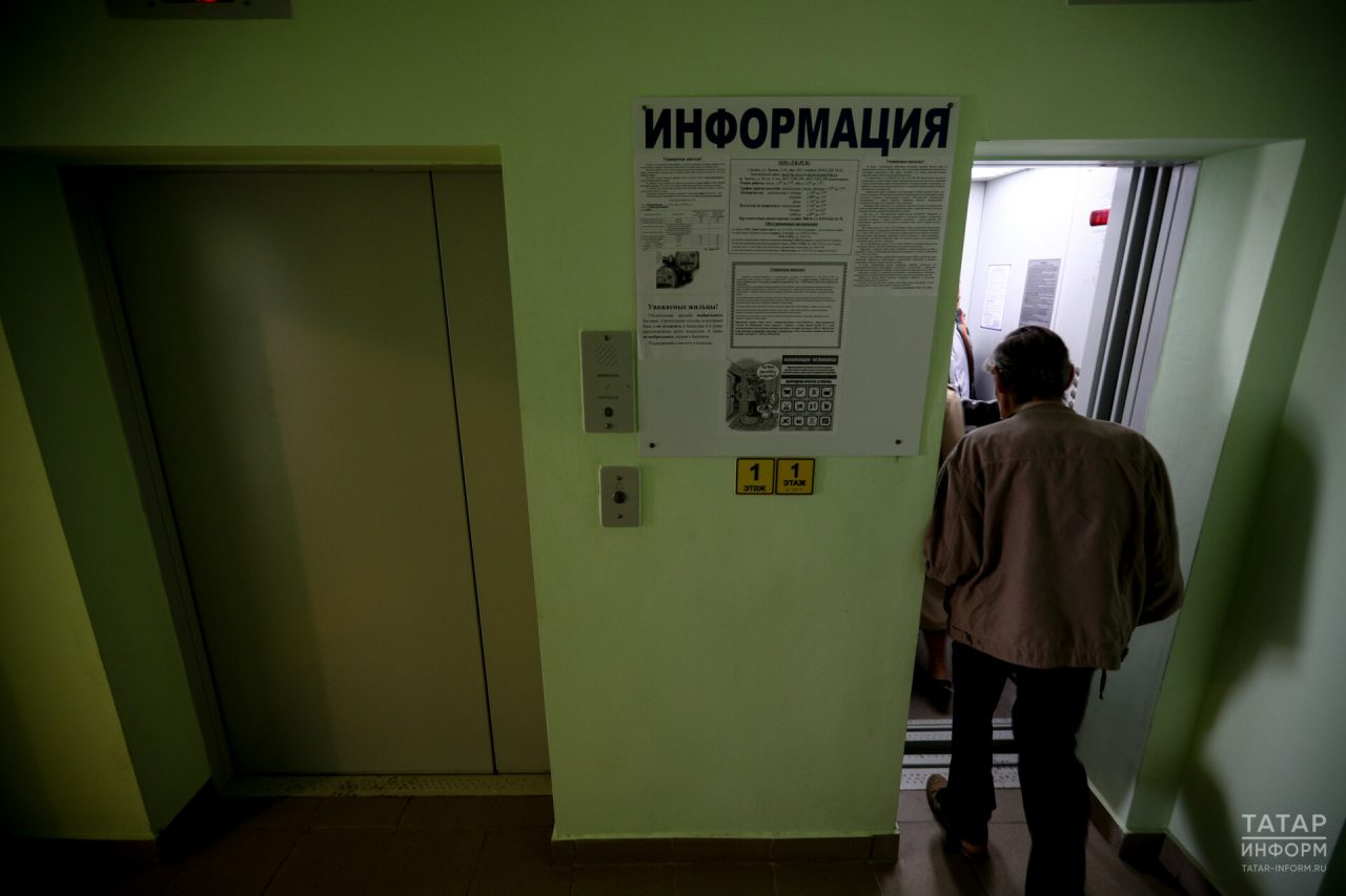 В Казани за год заменят 156 лифтов в 57 домах