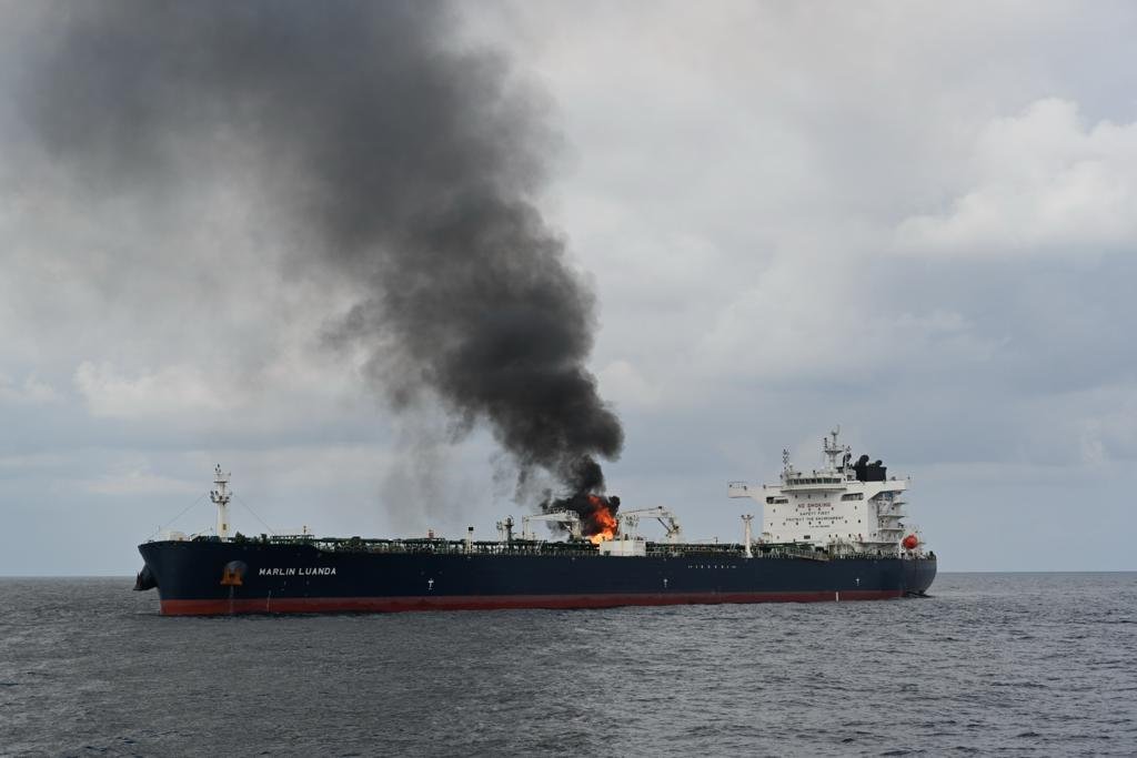 Bloomberg оценил последствия атаки хуситов на танкер с российской нафтой в Красном море