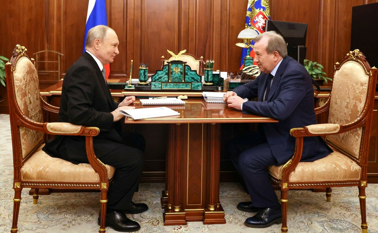 Президент РАН поддержал кандидатуру Путина на выборах: «Мы в вашей команде»