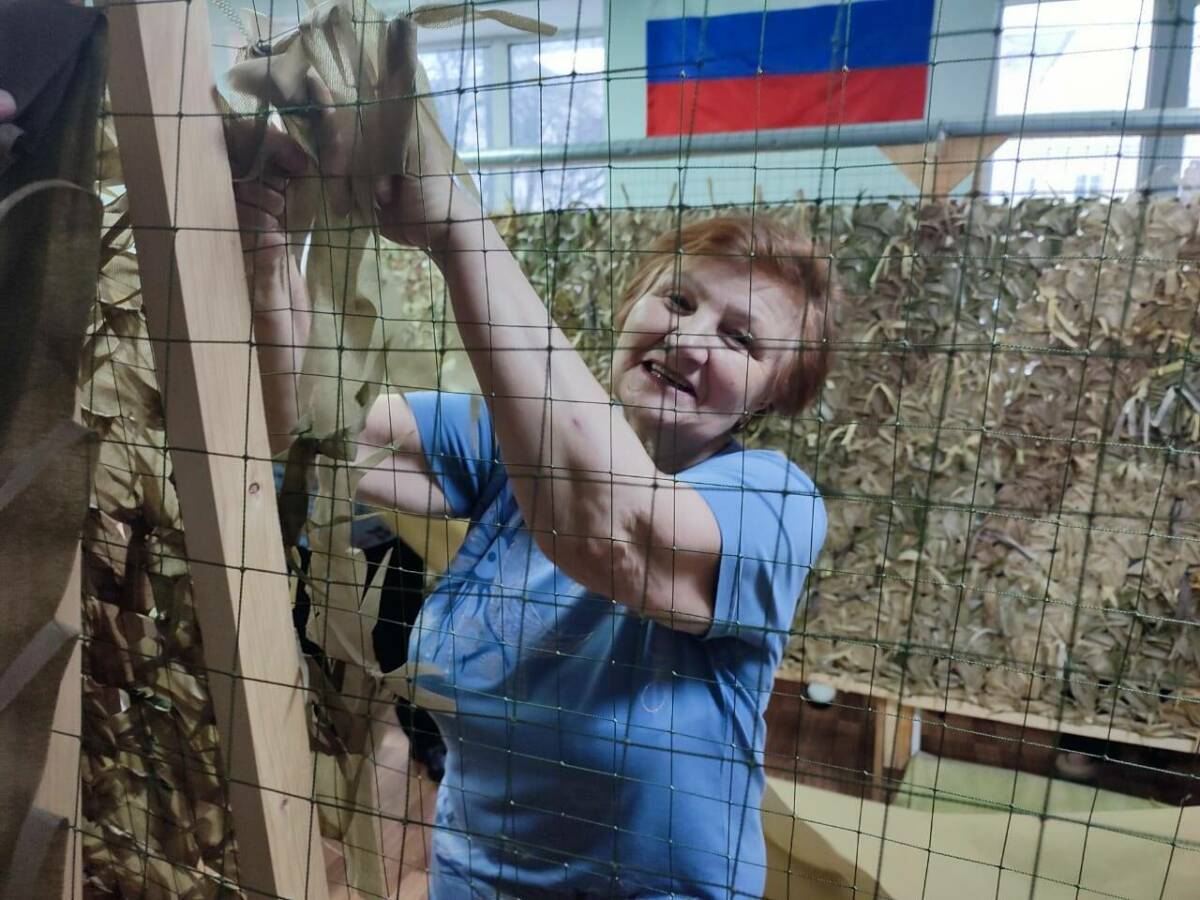 «Когда каждая минута на счету»: волонтер РТ придумала новую схему плетения масксетей